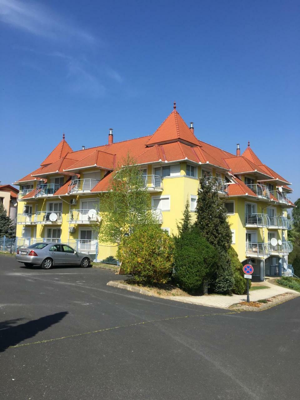 Mavrikiy Apartment Hévíz Kültér fotó